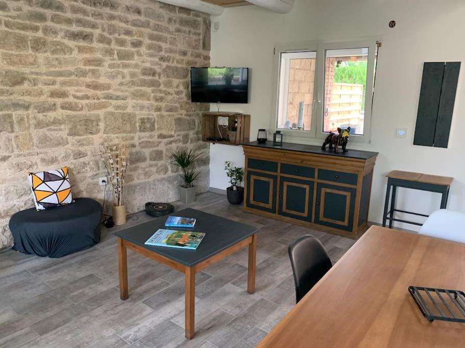 Le Majol Ferienhaus La Chapelle-sur-Furieuse